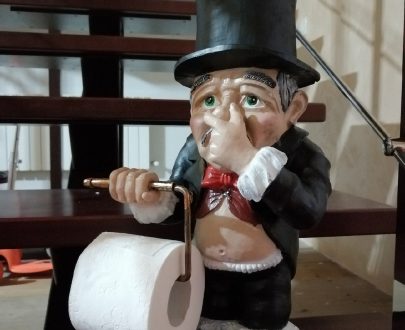 Держатель для туалетной бумаги Дворецкий, 47х26 см.