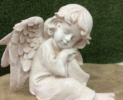 Садовая фигура Ангел спящий на коленке, 24х20 см