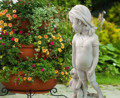 Античная скульптура Девочка с медведем, 60х26 см.