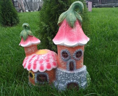 Садовая фигура сказочный Домик двойной, 60х50 см.