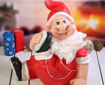 Фигура на новый год Санта - Клаус сидячий, 46х39 см.