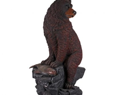 Садовая фигура Медведь с рыбой, 93 см.