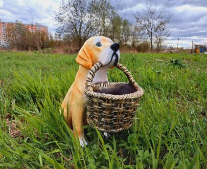 Садовая фигура Лабрадор с корзиной, 44х40 см.