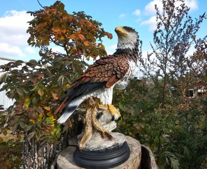 Садовая фигура Орел большой, 50 см.