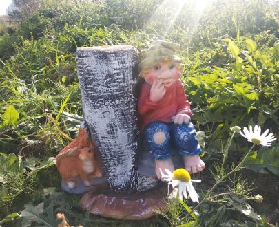 Кормушка для птиц с гномом, 33х34х14 см.