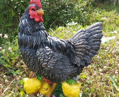 Садовая фигура Курица с цыплятами, 35х30 см.