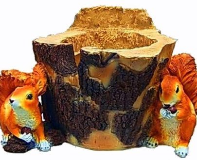 Садовое кашпо для цветов Пень с белками, 31х62 см.