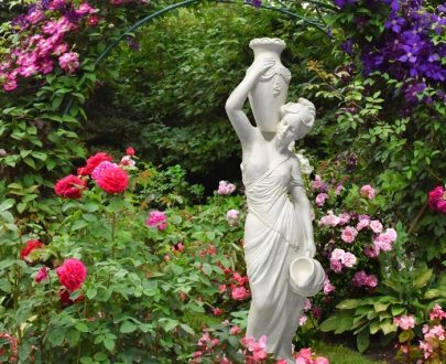 Античная скульптура Девушка с кувшинами 140х43 см.