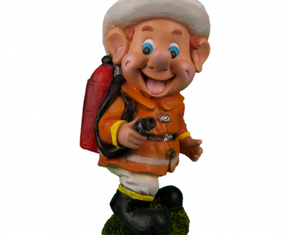 Садовая фигура Гномик с рюкзаком 17х31 см.