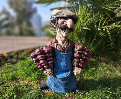 Садовая фигура Веселый шашлычник 43х57 см