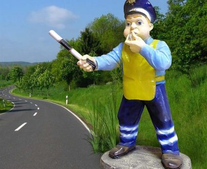 Садовая фигура Гаишник 50х75х45 см.