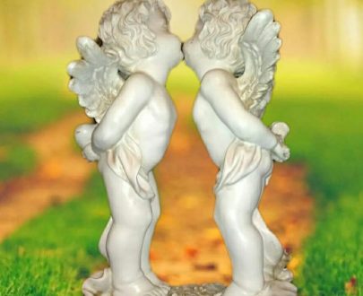 Садовая фигура Ангелы целуются, 48х30 см.