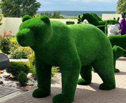 Топиарная фигура Медведь, 150х250х110 см.