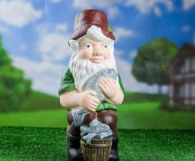 Садовая фигура Гном с рыбой 51х30 см.
