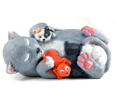 Садовая фигура Кошка с котятами, 38х59 см.