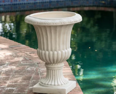 Вазон античный большой, 56х38 см.