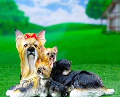 Садовая фигура Йорк с щенками, 32 см.