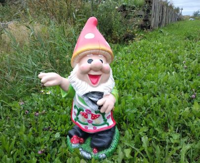 Садовая фигура Гном большой  75х35 см.