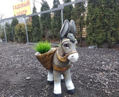 Садовая фигура кашпо Ослик с поклажей, 85х82 см.