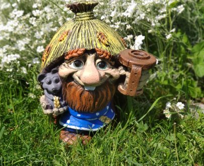 Садовая фигура из сказки Домовой с мышкой 47х23 см.