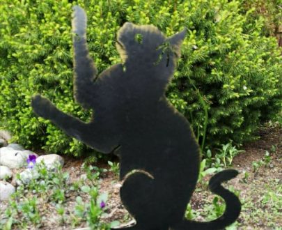 Декор из метала Кошка на задних лапах 36х28 см