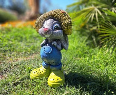 Садовая фигура Заяц в шляпе 57 х 25 см