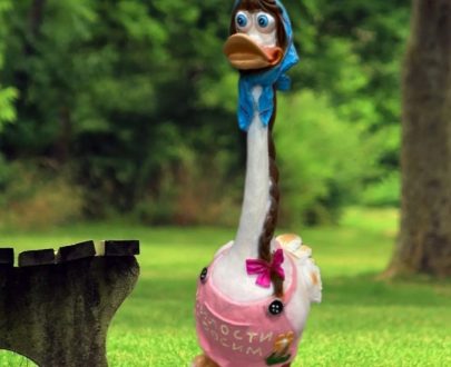 Садовая фигура Гусыня Милости просим 78х38 см