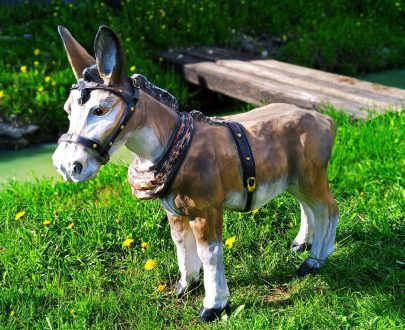 Садовая фигура Осел большой с хомутом 97х100 см