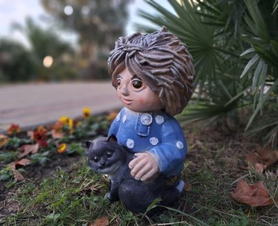 Садовая фигура Домовенок Кузя с котом 40х25х25 см