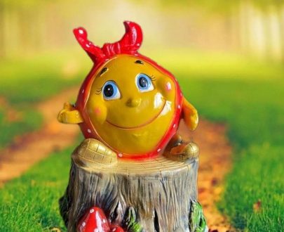 Колобок на пеньке в платке 47х35х35 см