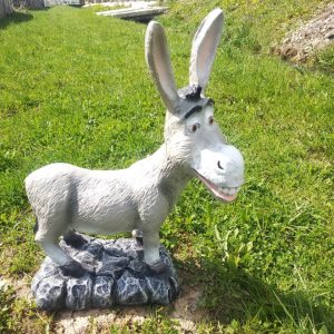 Садовая фигура мультяшный Осел 48х36 см.