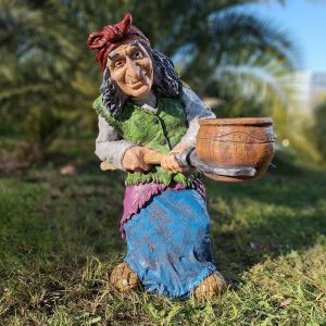 Садовая фигура Баба Яга с горшком 78 см