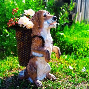 Садовая фигура Собака с корзиной и костью в зубах, 65х44 см.