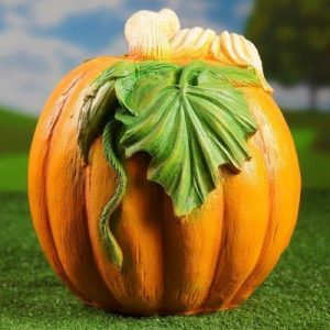 Садовая фигура Тыква с цветами 34х32 см