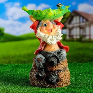 Садовая фигура Гномик на мешке с птичкой, 36х22х18 см.