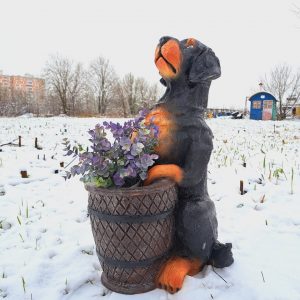 Садовая фигура Ротвейлер с корзиной, 70х35 см.