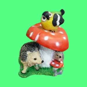 Садовая фигура Грибы с ежами и птичкой, 38 см.