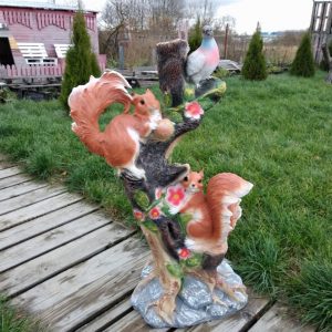 Садовая фигура Пень коряга с белками и голубем, 95 см.