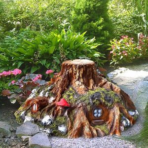 Декоративная крышка на люк Дом гномов, 80х36х93 см.