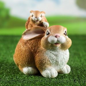 Садовая фигура Заяц с зайчонком маленькие, 22х23 см.