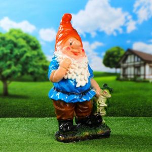 Садовая фигура Гном с лягушкой 58х32 см.