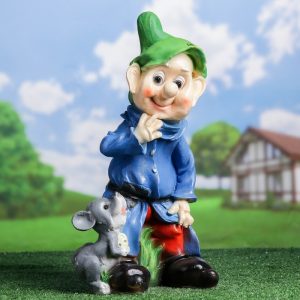Садовая фигура Гном с мышкой 52 см