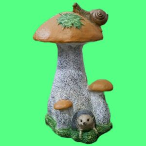 Садовая фигура Грибы подосиновики с ежом и улиткой, 58 см.
