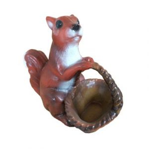 Садовая фигура Белка с корзиной, 52х41 см.