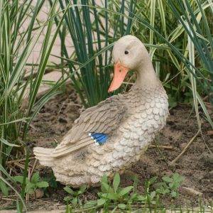 Садовая фигура Утка маленькая стоячая, 21х19 см.