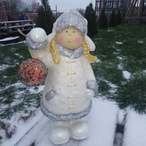 Фигура на новый год Девочка с шаром, 55 см.