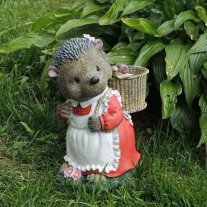 Садовая фигура Ежиха с корзиной, 27х22 см.
