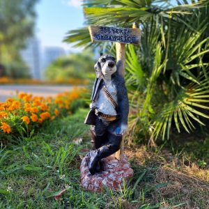 Садовая фигура Собака "Объект охраняется"65 см.