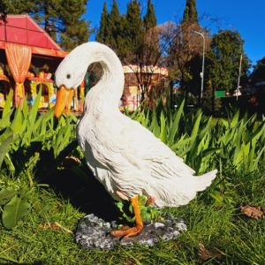 Садовая фигура Гусь белый 42х20х30 см