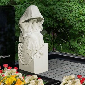 Скульптура Мемориал Плакальщица, 96х30 см.